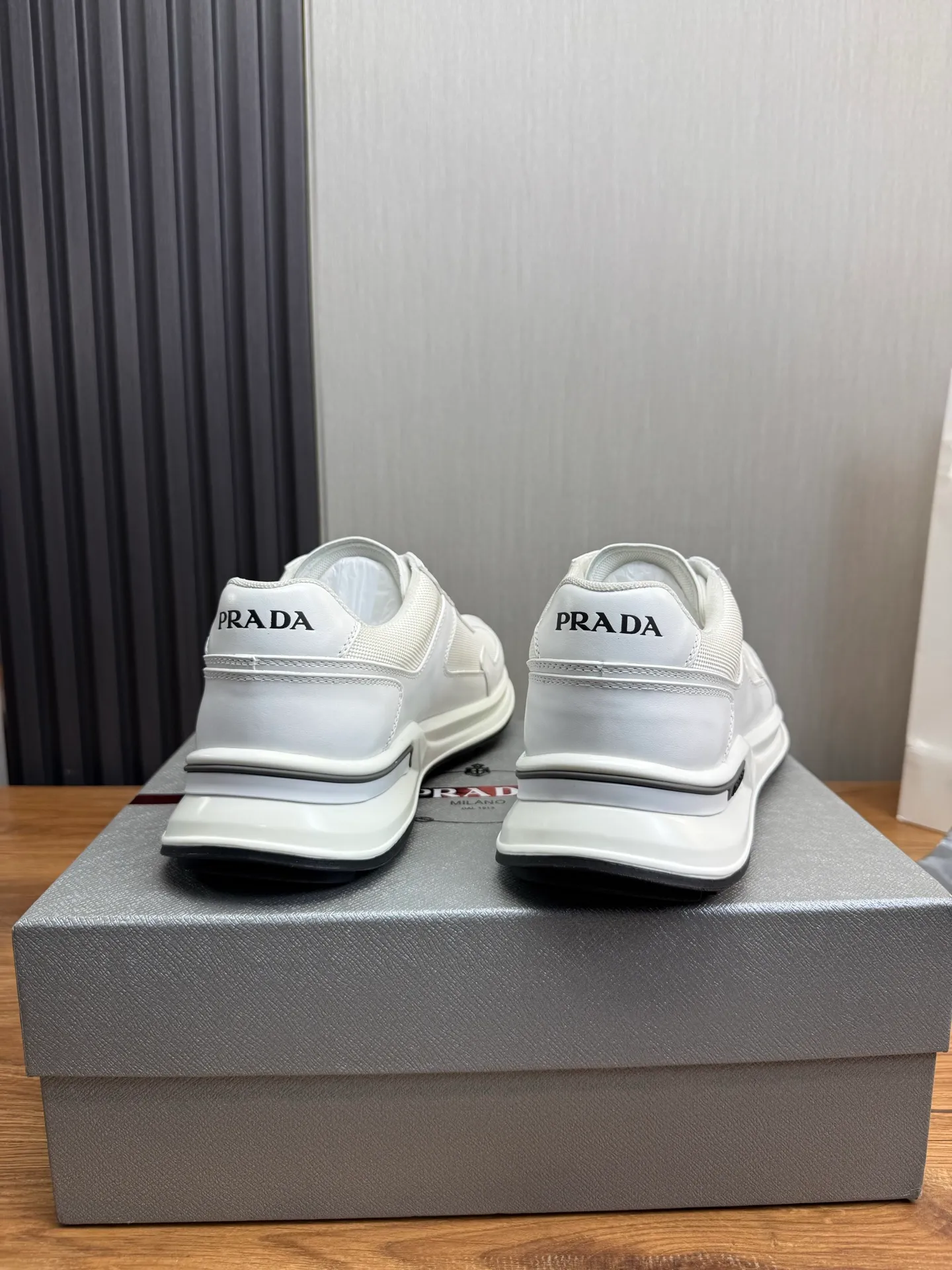 Men's shoes 💰600💰 [PRADA] Popular men's shoes shipped 👏Official website synchronized ⬆️Original cowhide fabric + cowhide lining, 1⃣️:1⃣️reproduction, original sole, 38-45 (45. Customized, non-refundable)